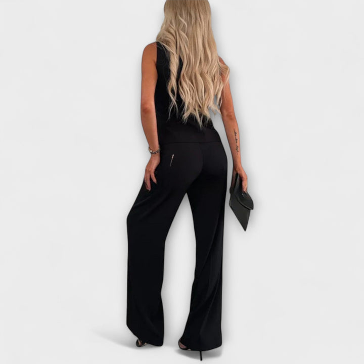 Wilhelmina - Ensemble Chic de Top Sans Manches et Pantalons