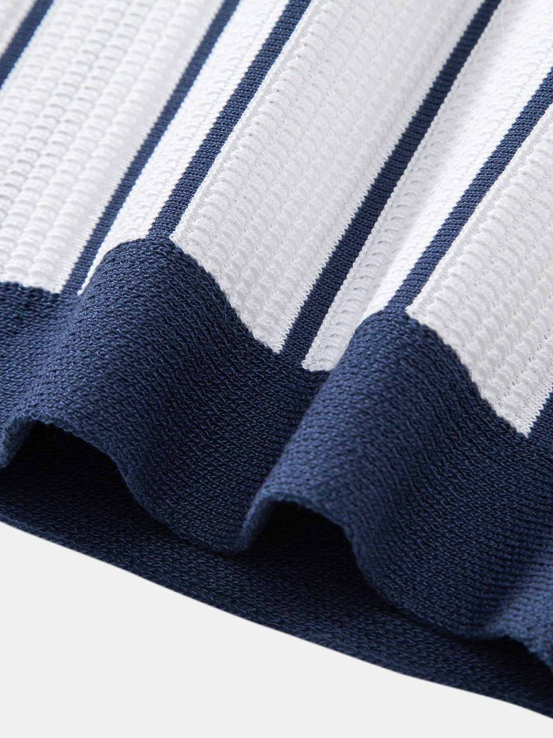 Chemise à boutons en maille rayée